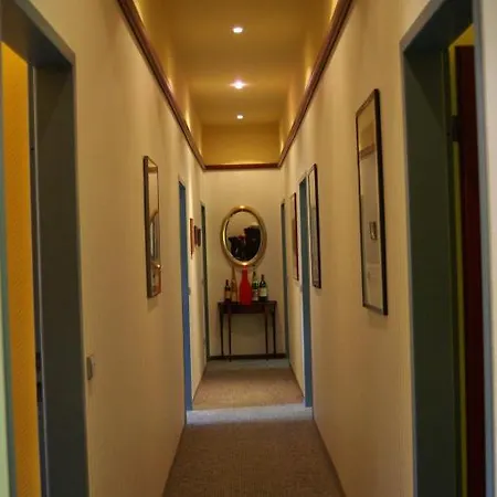 Borcharding Mesum Hotel