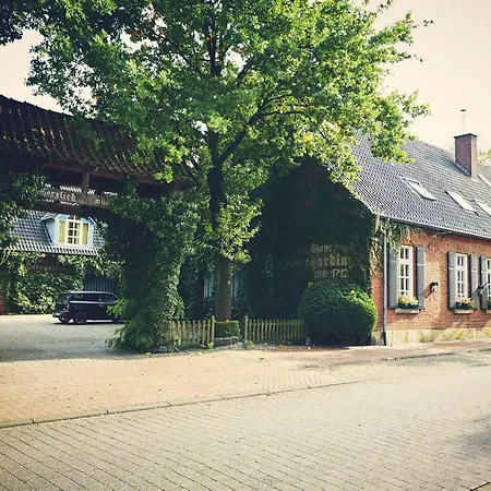 Borcharding Mesum Hotel
